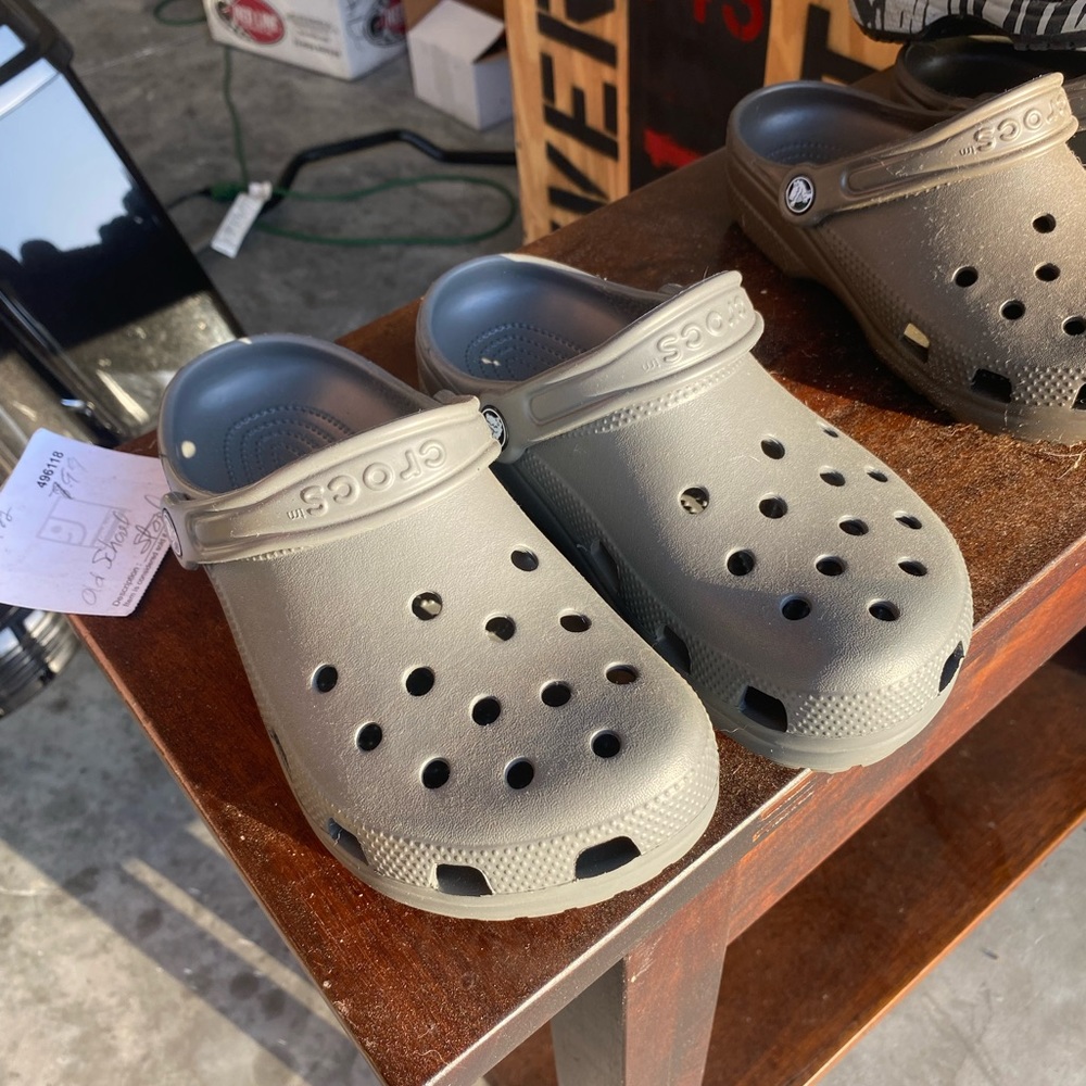 Gray crocs